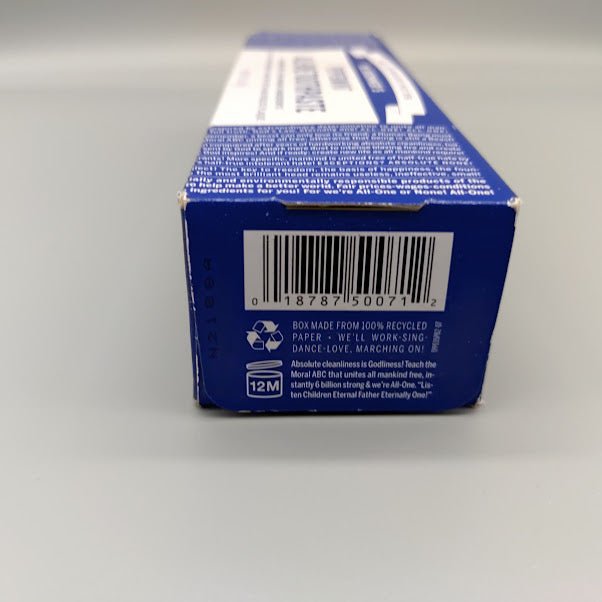 All-One Toothpaste Peppermint 5OZ de Dr. Bronners — vista lateral