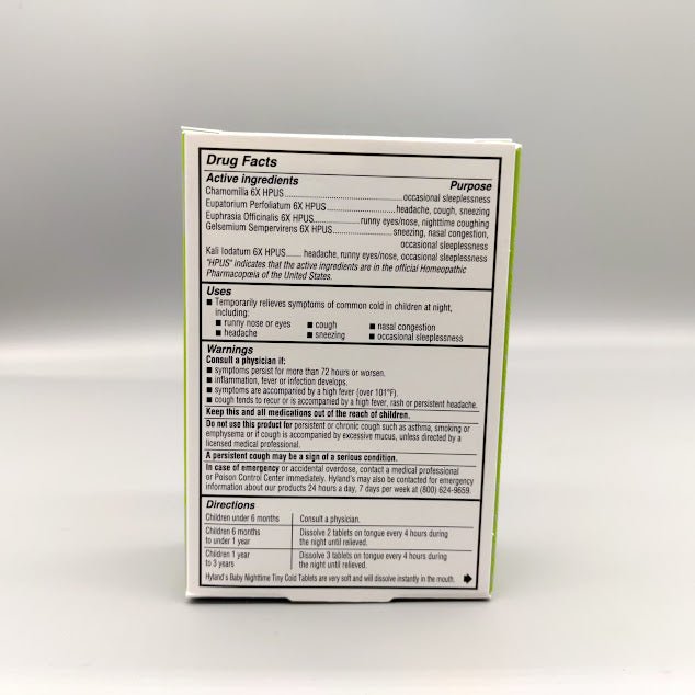 Baby Nighttime Tiny Cold Tablets 125 TABLETS de Hyland's — etiqueta del producto (foto de archivo)