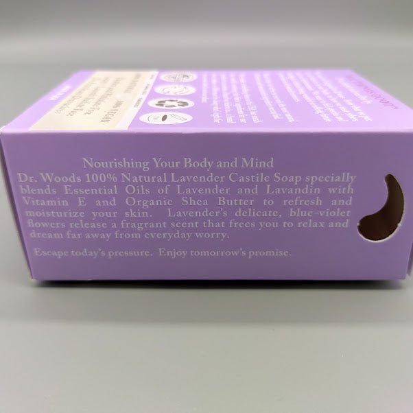 Bar Soap Lavender with Org Flowers 5.25 OZ de Dr. Woods — vista lateral (foto de archivo)