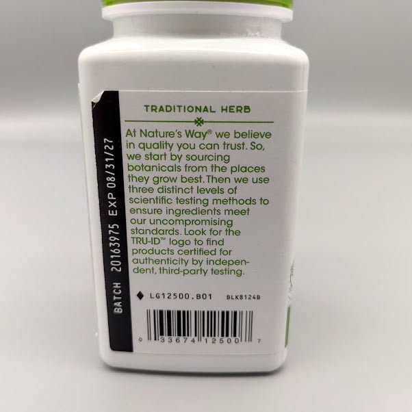 Eyebright Herb Nature's Way 280 mg, frasco de 100 cápsulas vegetarianas — vista posterior del envase (foto de archivo)