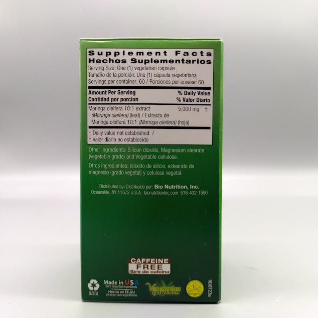 Moringa Super Food 5000 mg Bio Nutrition, frasco de 60 cápsulas — vista posterior del envase (foto de archivo)