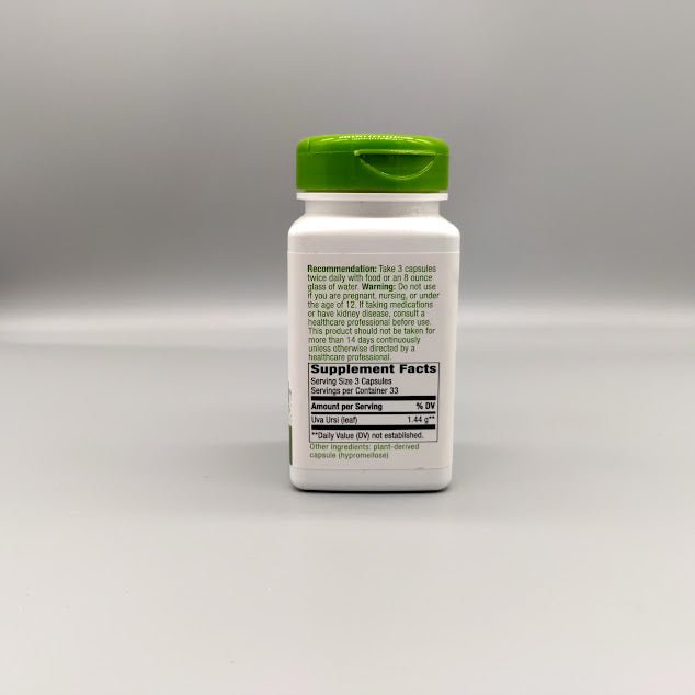 Uva Ursi - Leaves - 100 Vegan Capsules - 1,440mg de Natures Way — etiqueta del producto (foto de archivo)