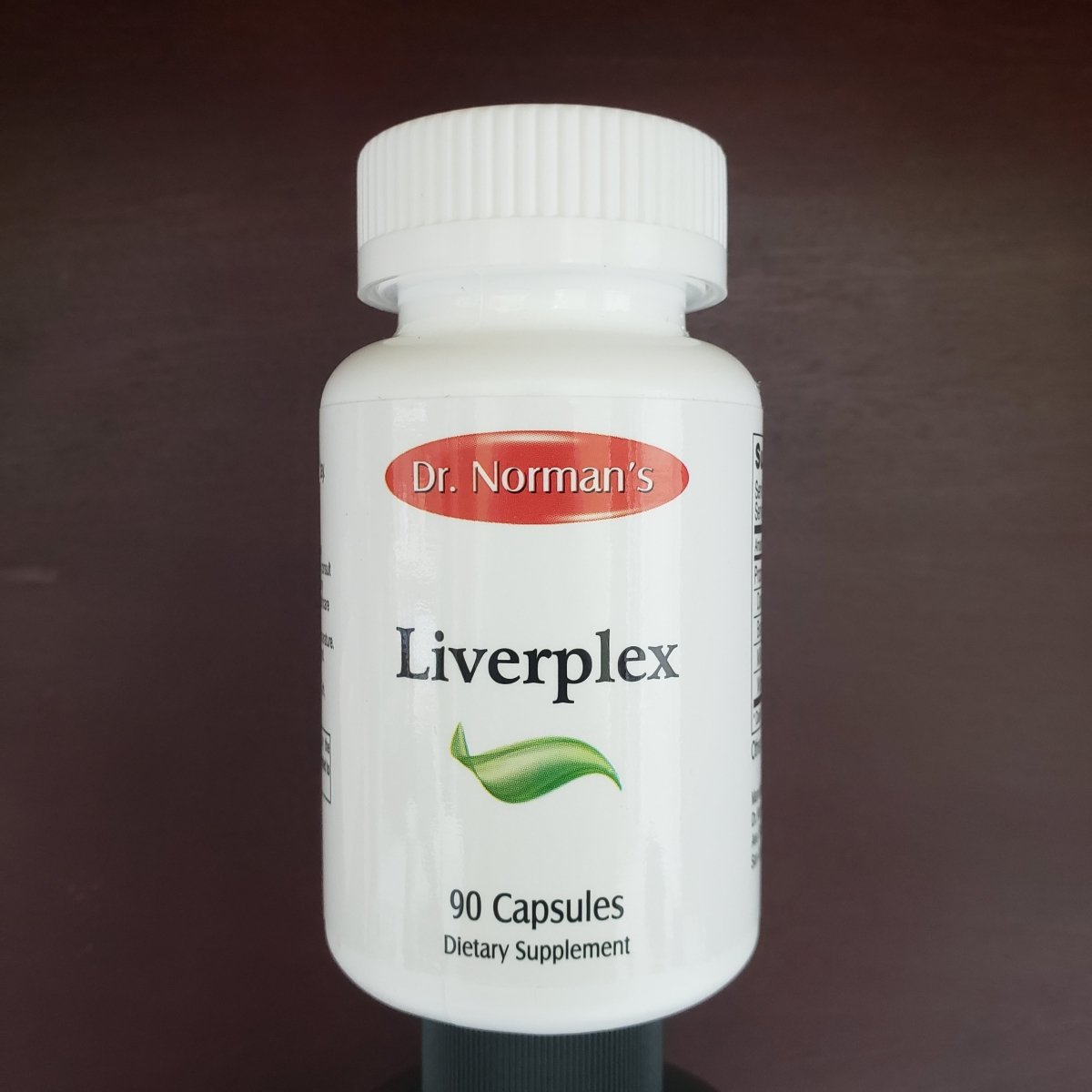 Liverplex Dr. Norman 90 cápsulas para el hígado con cardo mariano (foto de archivo)