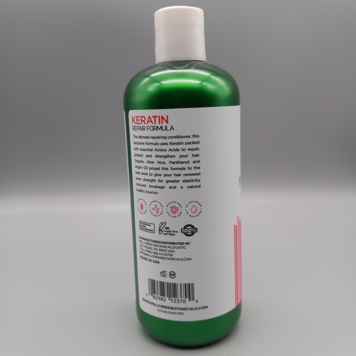 Mill Creek Botanicals- Keratin Repair Formula- Conditioner- Vegan/Paraben/Sulfate Free-14o — vista (foto de archivo)